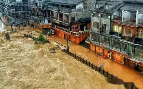 端午假期南方强降雨不断 华北黄淮高温收敛